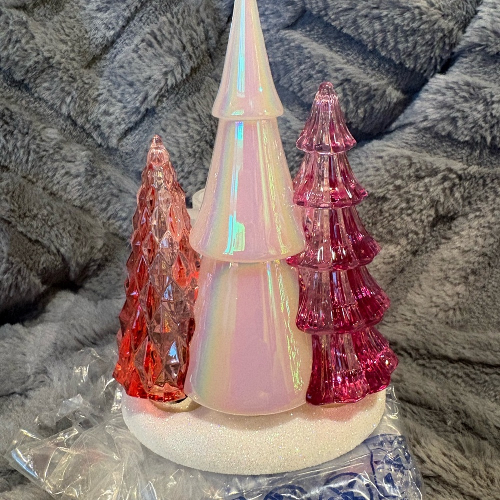 Bath and Body Works Wallflower Festive Red pink and white night Light